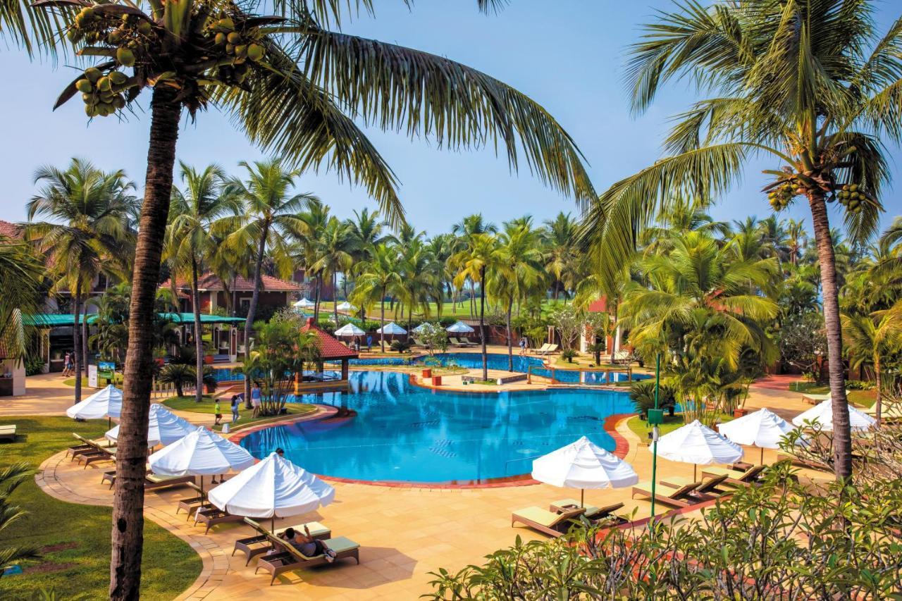 คาราเวลา บีช รีสอร์ต Hotel วาร์กา ภายนอก รูปภาพ Pool at the Royal Mirage