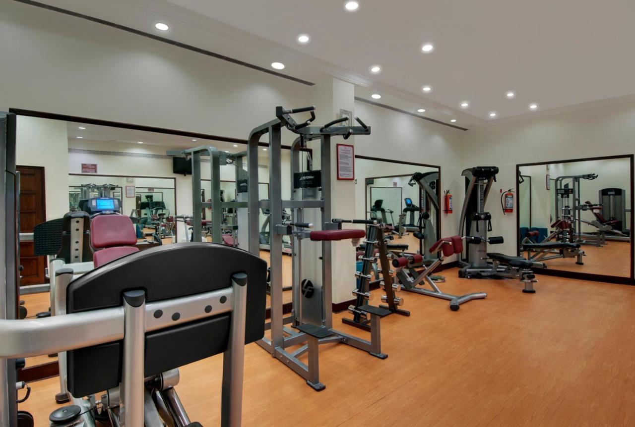 คาราเวลา บีช รีสอร์ต Hotel วาร์กา ภายนอก รูปภาพ The gym at the hotel
