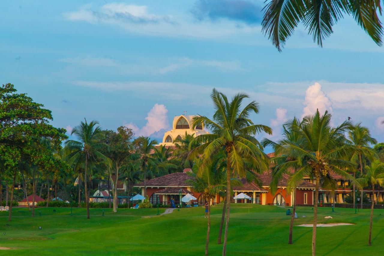 คาราเวลา บีช รีสอร์ต Hotel วาร์กา ภายนอก รูปภาพ The Royal Golf Course at The Oberoi, Mumbai